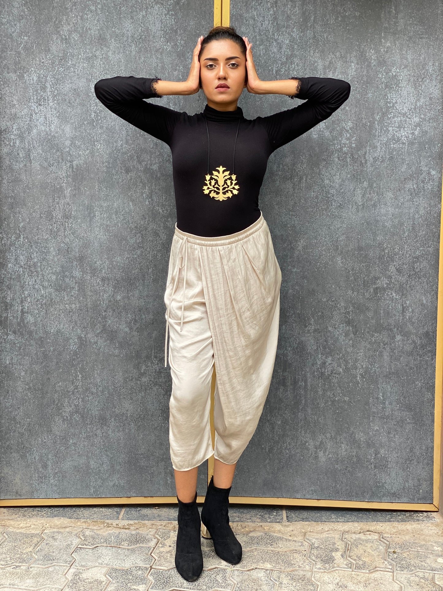 TREE OF LIFE NECKPIECE