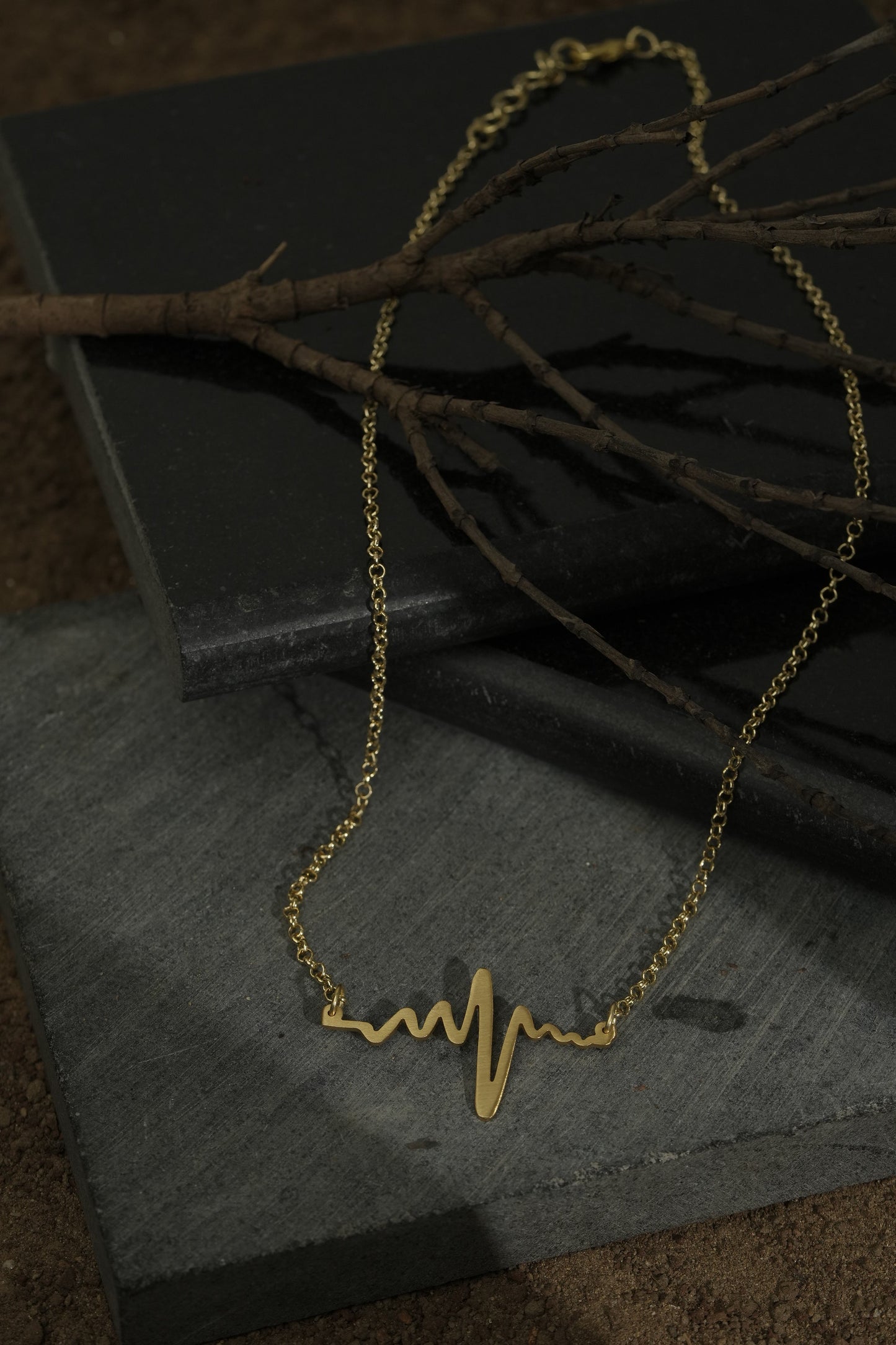 HEARTBEAT PENDANT