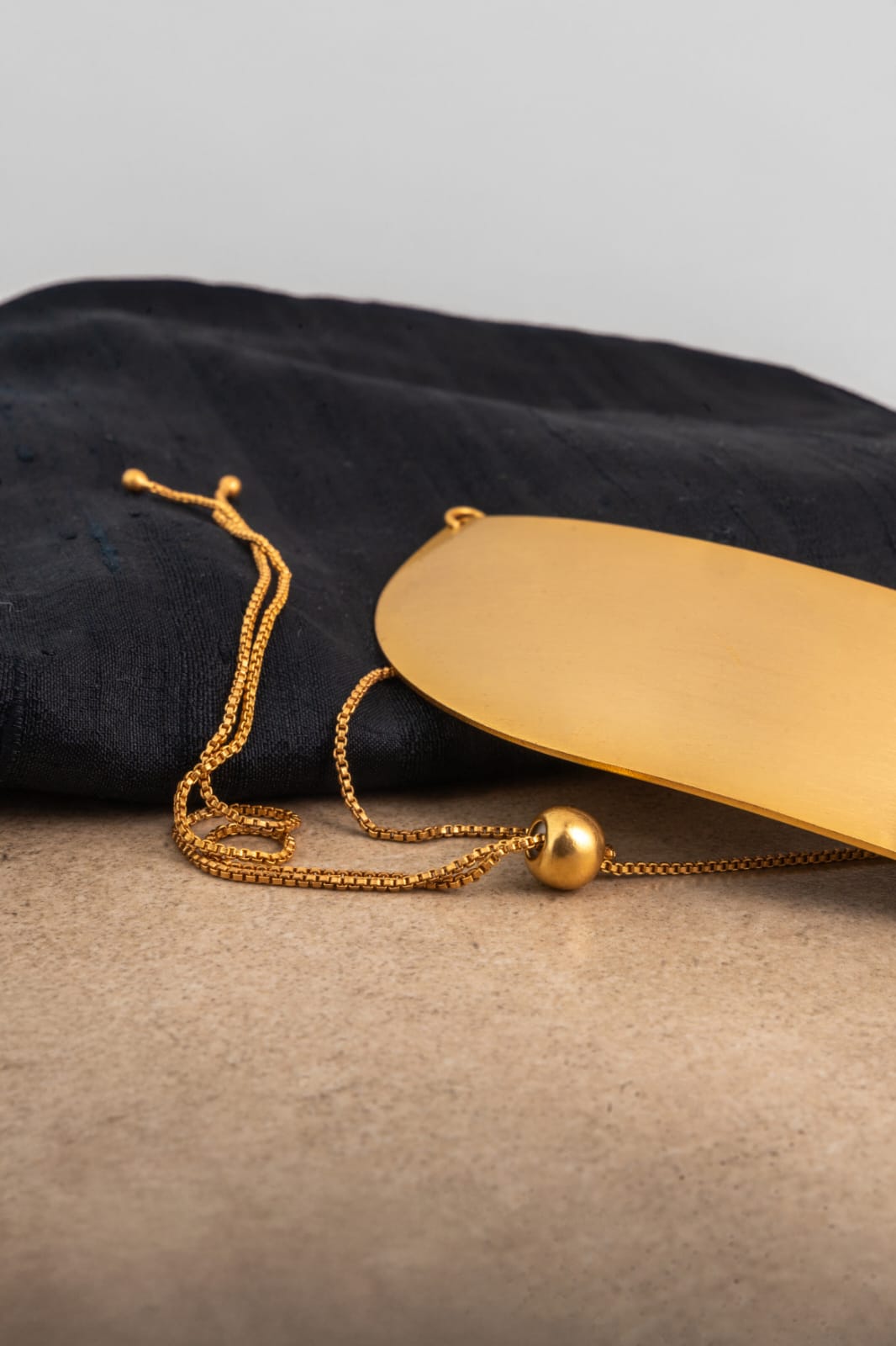 COLLAR NECKPIECE