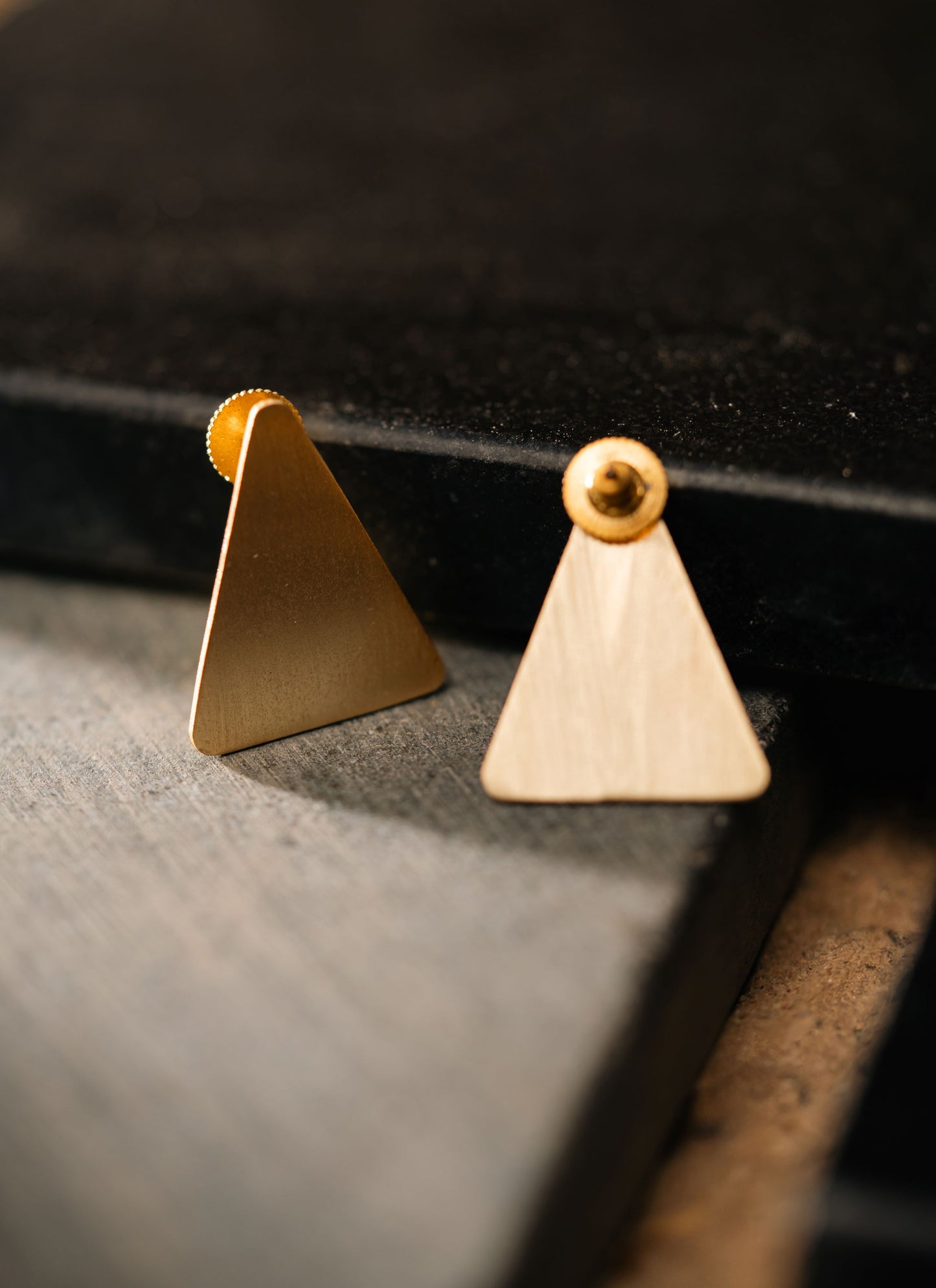 SMALL TRIANGLE STUDS