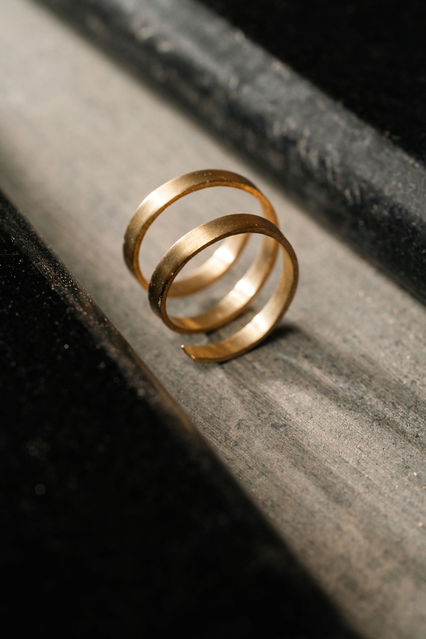 COILED RING