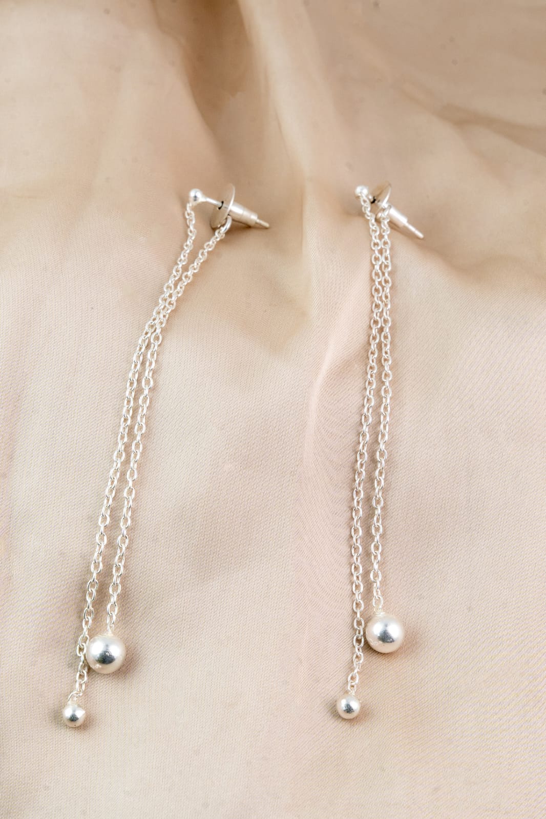 LINK DROP EARRINGS