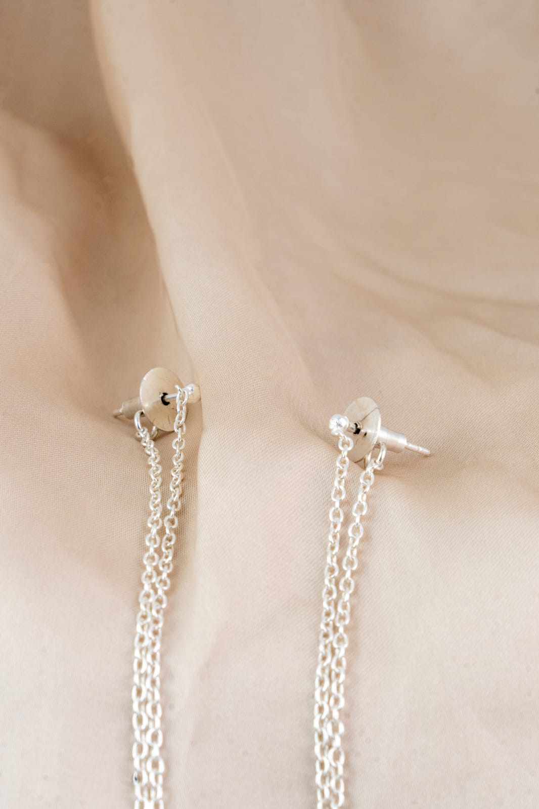 LINK DROP EARRINGS