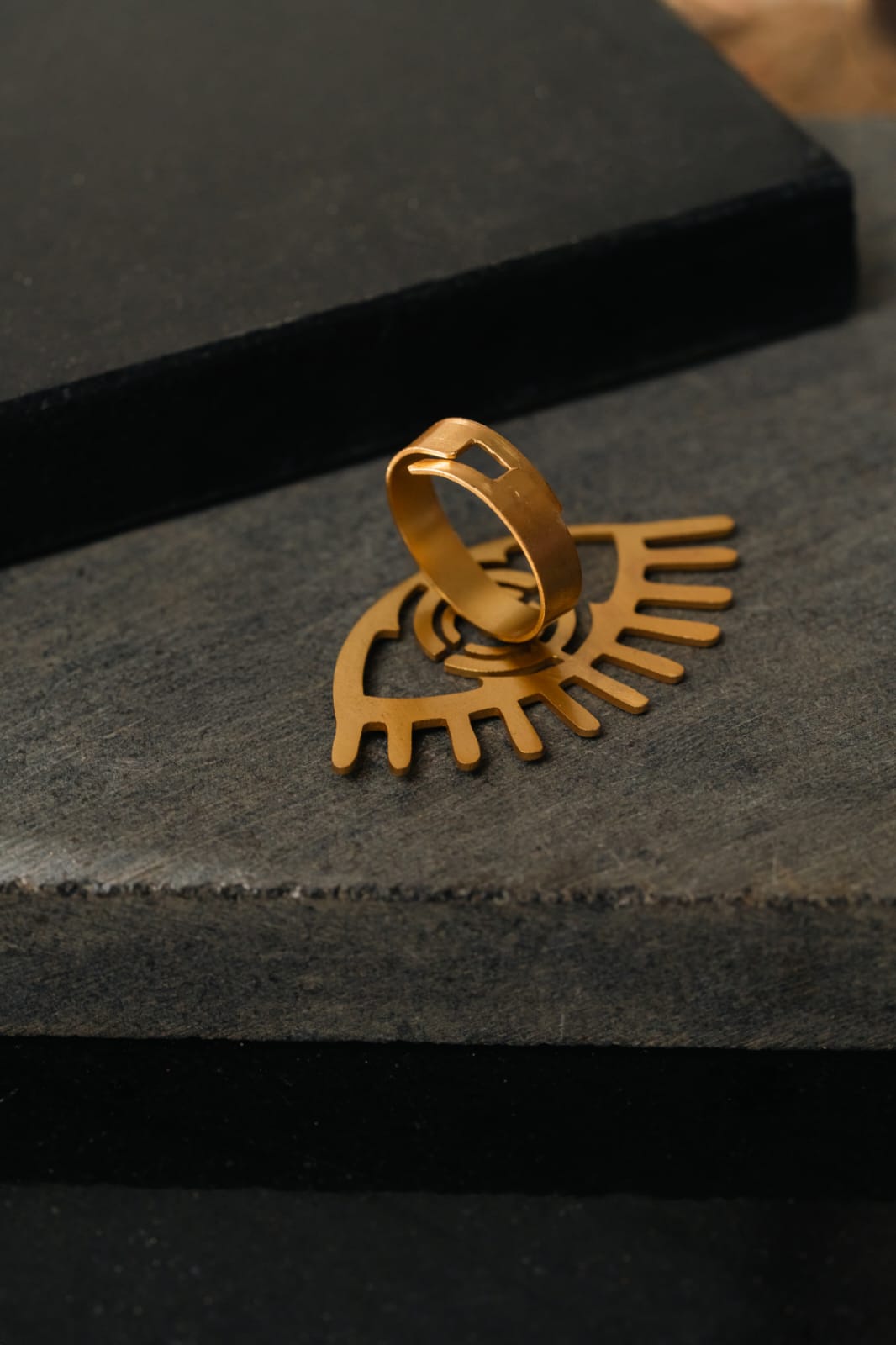 EVIL EYE RING